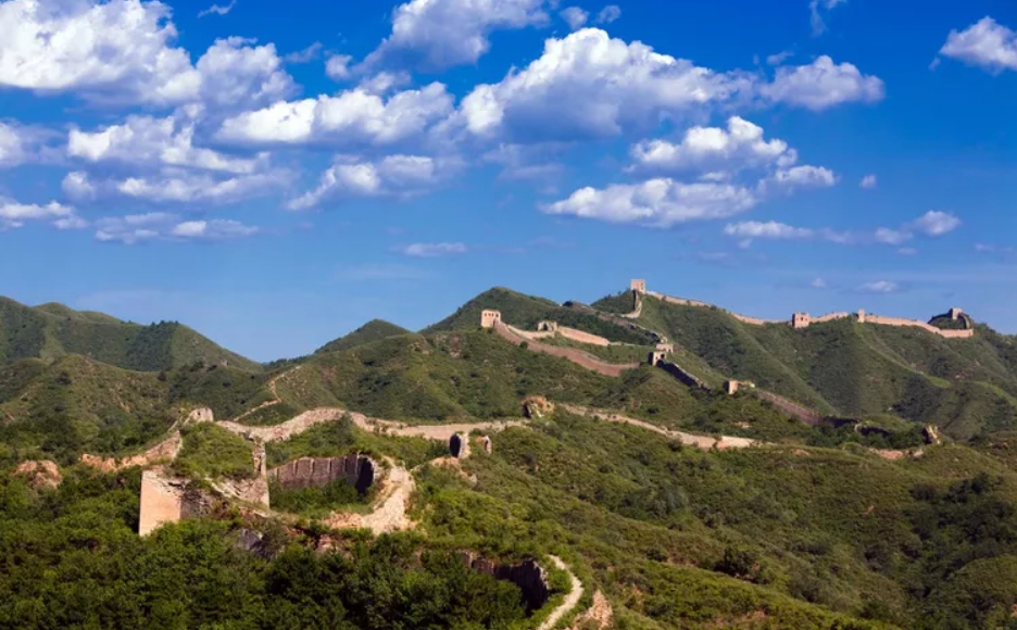Why did China build the Great Wall?