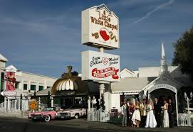 wedding chapel las vegas strip