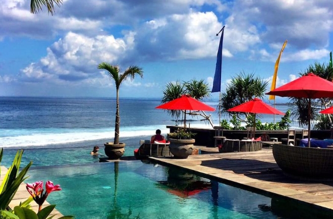 the palms ceningan hotel