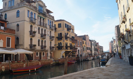 dorsoduro venice