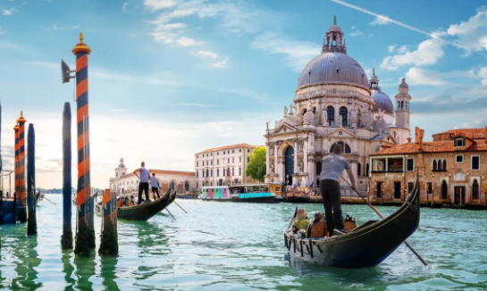 best gondola ride in venice