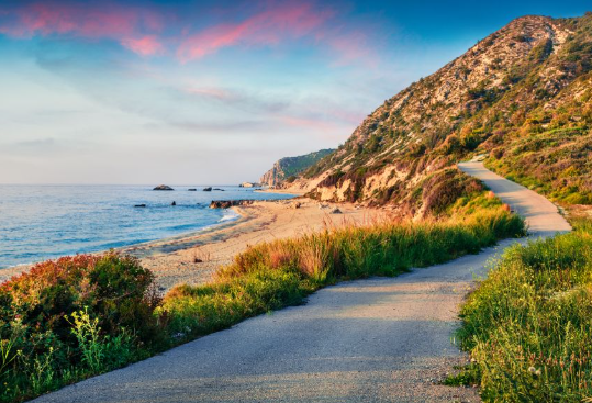 Best Scenic Coastal Drives in Greece
