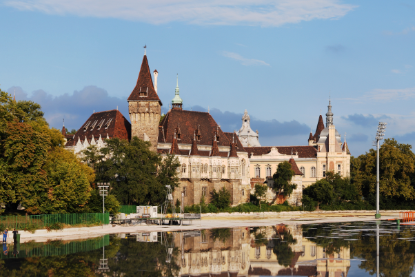 Vajdahunyad Castle1